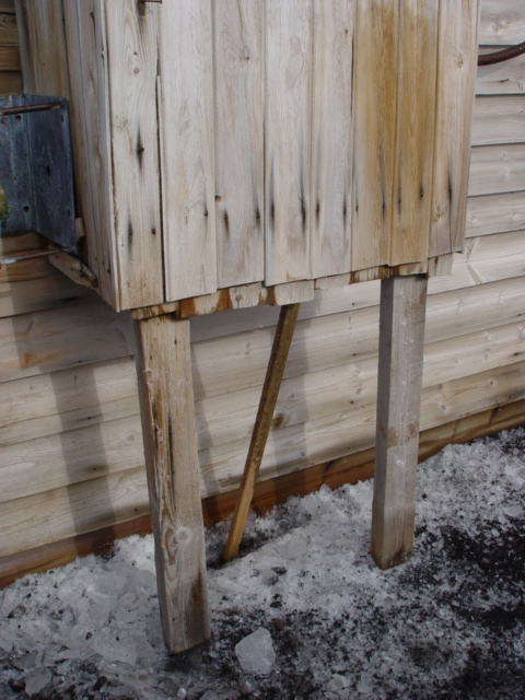 2004-05 Scott's 'Terra Nova' hut conservation (150)