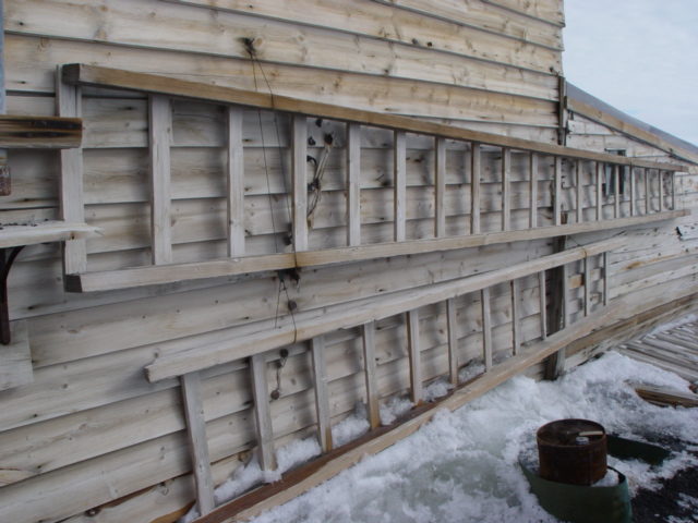 2004-05 Scott's 'Terra Nova' hut conservation (159)