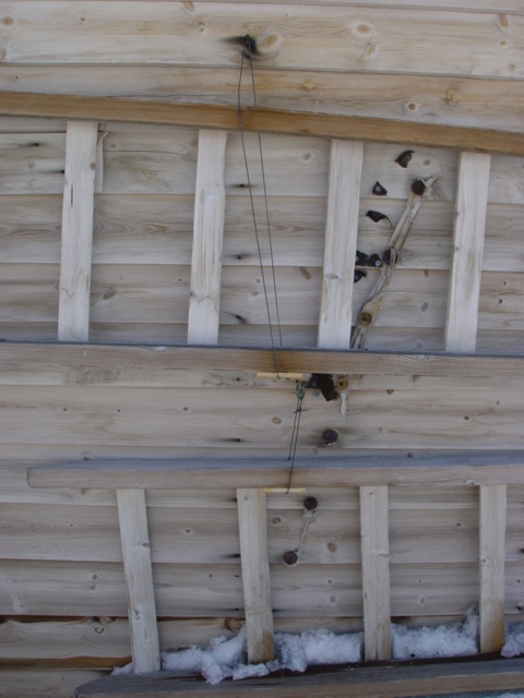 2004-05 Scott's 'Terra Nova' hut conservation (168)