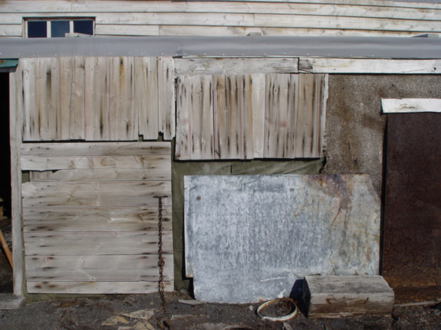 2004-05 Scott's 'Terra Nova' hut conservation (173)