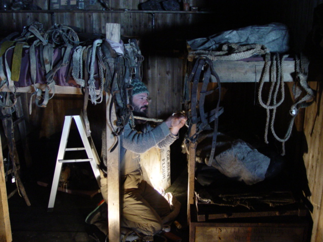 2004-05 Scott's 'Terra Nova' hut conservation (193)