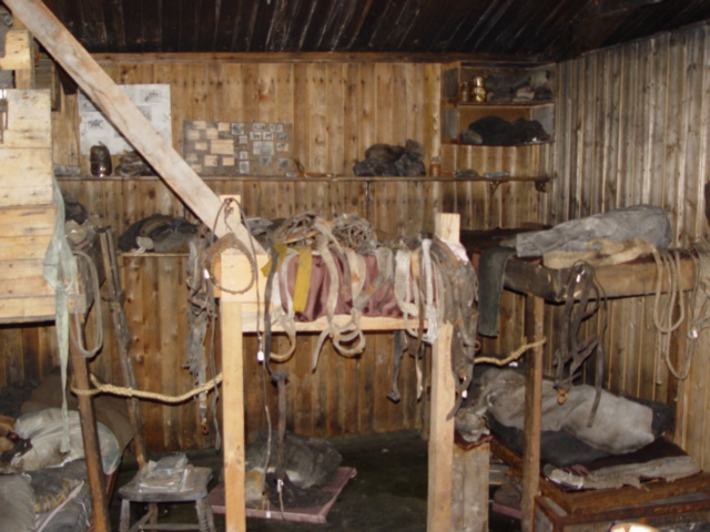 2004-05 Scott's 'Terra Nova' hut conservation (201)