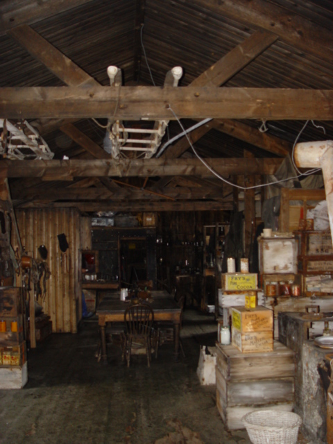 2004-05 Scott's 'Terra Nova' hut conservation (213)