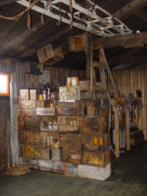 2004-05 Scott's 'Terra Nova' hut conservation (214)