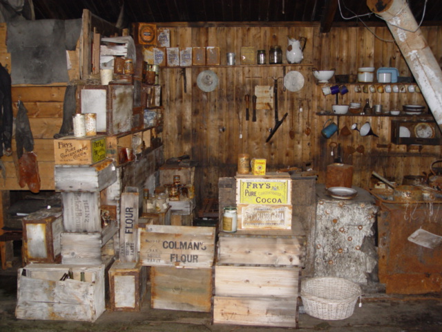 2004-05 Scott's 'Terra Nova' hut conservation (215)