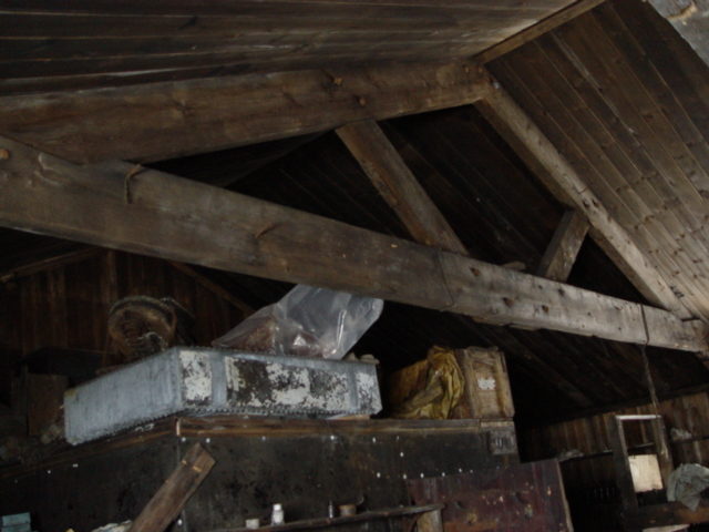 2004-05 Scott's 'Terra Nova' hut conservation (229)