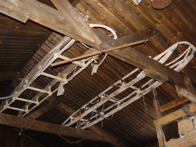 2004-05 Scott's 'Terra Nova' hut conservation (237)