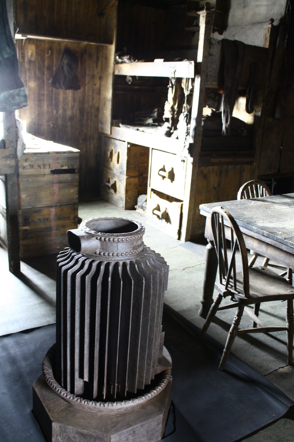 2008-09 'Terra Nova' hut, interior artefacts (177)