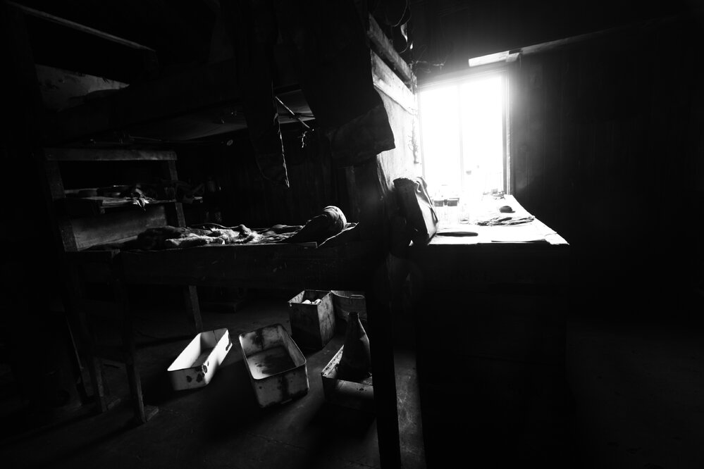 2008-09 'Terra Nova' hut, interior artefacts (206)