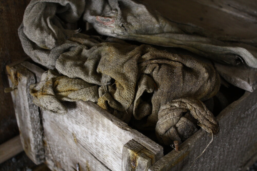 2008-09 'Terra Nova' hut, interior artefacts (219)