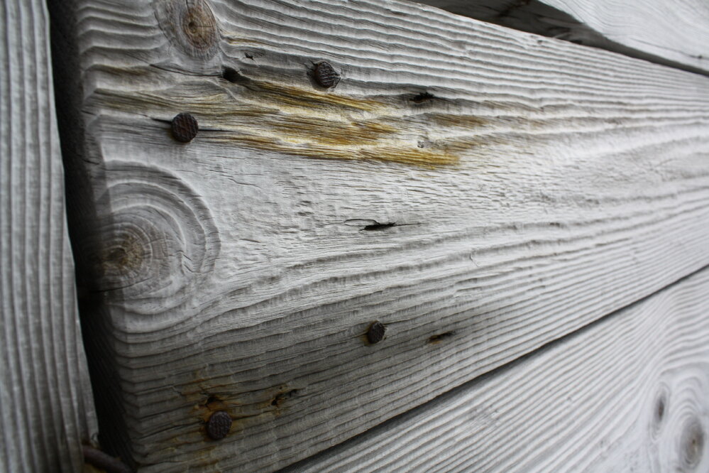 2008-09 'Terra Nova' hut, Exterior artefact (004)