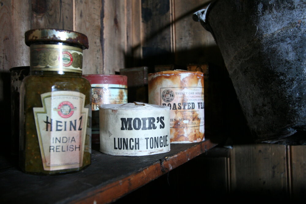 2008-09 'Terra Nova' hut, interior artefacts (244)
