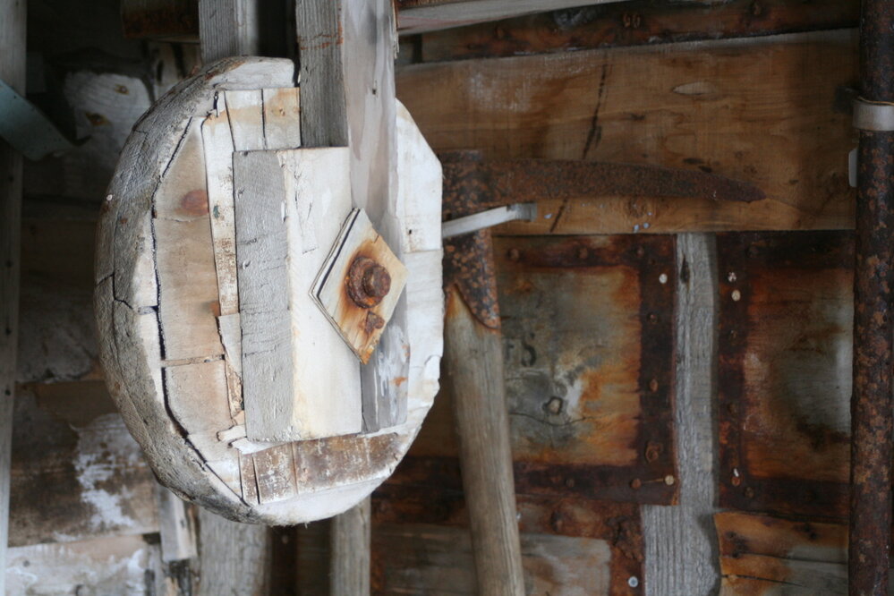 2008-09 'Terra Nova' hut, interior artefacts (257)
