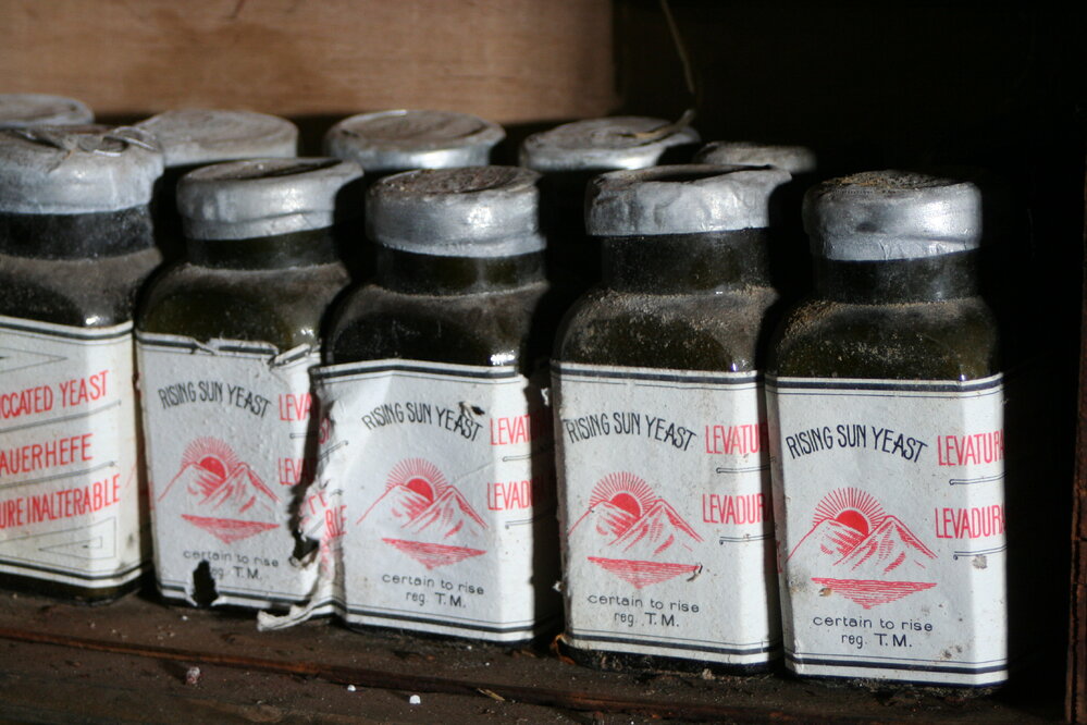 2008-09 'Terra Nova' hut, interior artefacts (280)
