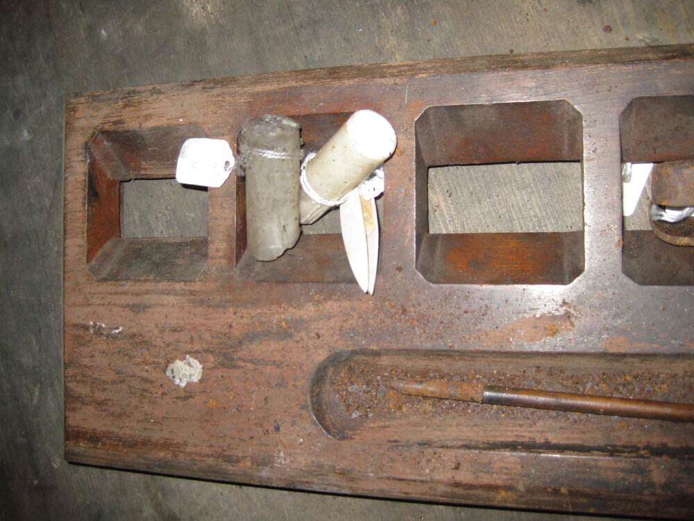 2008-09 'Terra Nova' hut, interior artefacts (298)