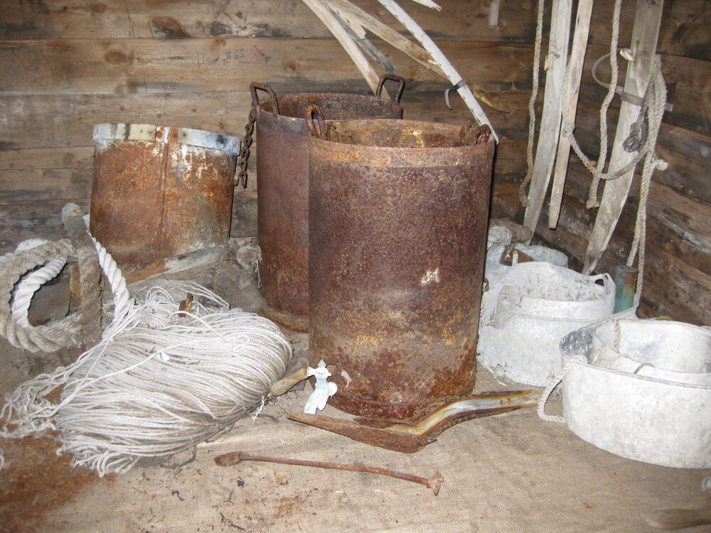 2008-09 'Terra Nova' hut, interior artefacts (366)