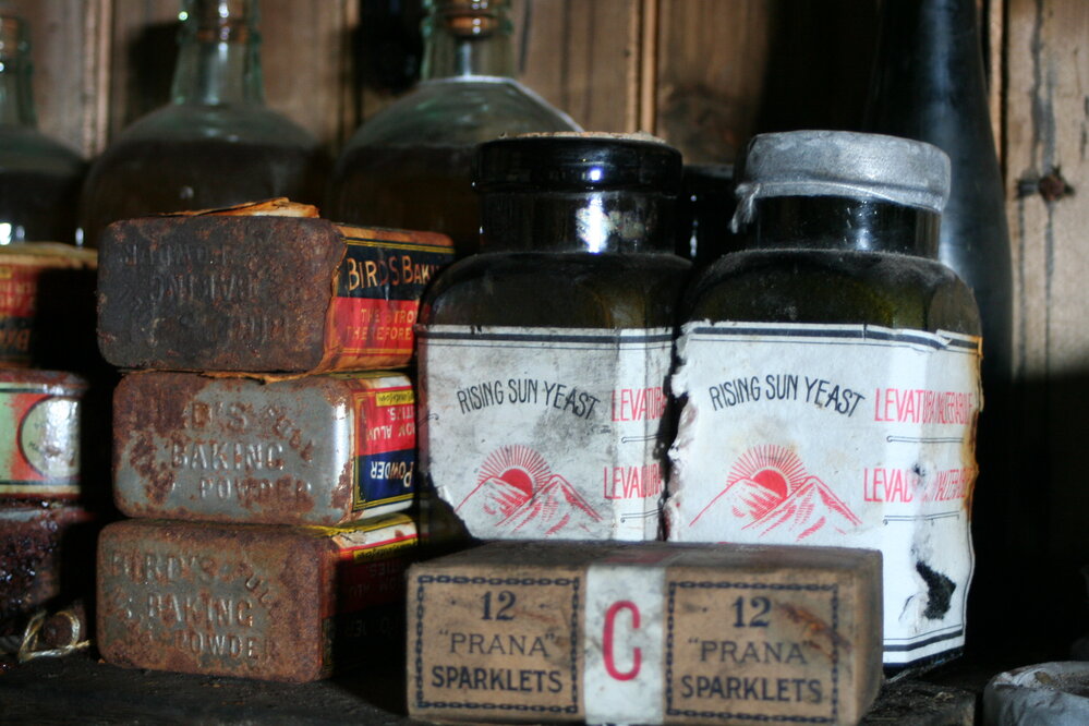 2008-09 'Terra Nova' hut, interior artefacts (370)