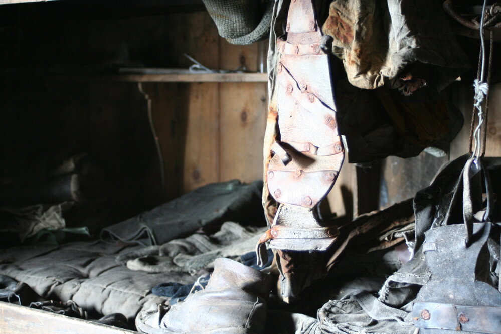 2008-09 'Terra Nova' hut, interior artefacts (409)