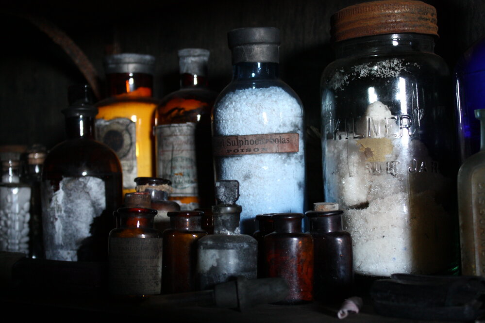 2008-09 'Terra Nova' hut, interior artefacts (120)