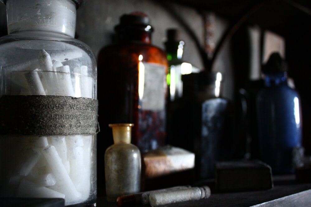 2008-09 'Terra Nova' hut, interior artefacts (122)