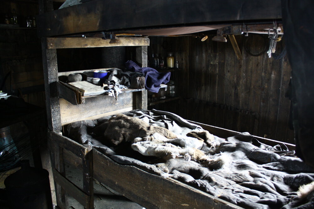 2008-09 'Terra Nova' hut, interior artefacts (171)