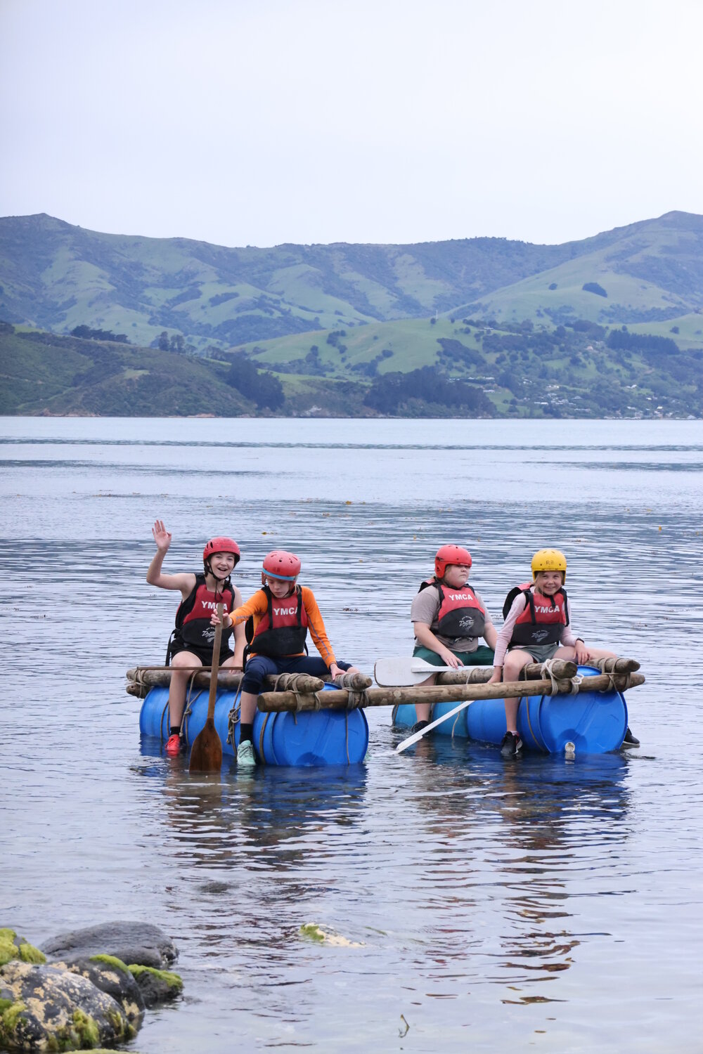 Young Inspiring Explorers paddling their rafts on the Worsley Weekend (047)