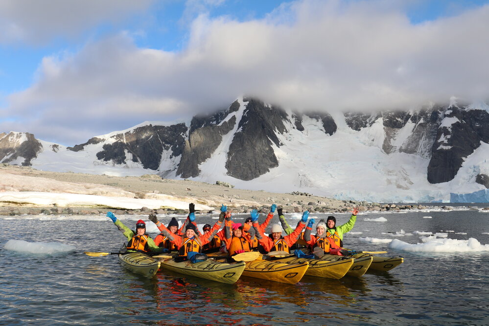 Group kayak photo (004)