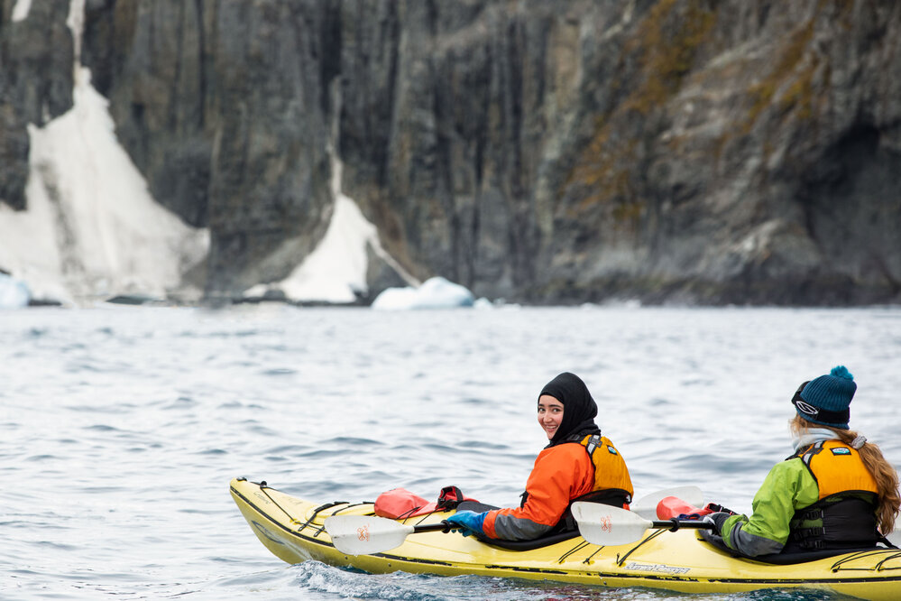 Inspiring Explorers Sadra Sultani and Ihlara McIndoe kayaking (010)