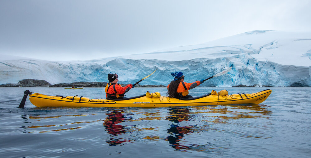 Deputy Principal Shauna Eldridge and Inspiring Explorer Jaylee Savage kayaking (002) 