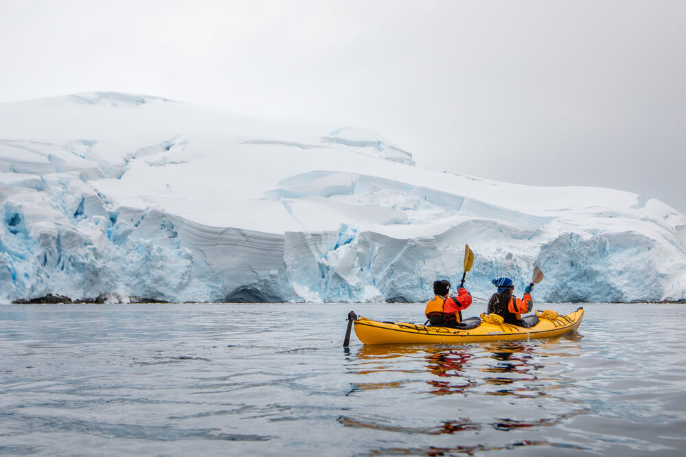 Deputy Principal Shauna Eldridge and Inspiring Explorer Jaylee Savage kayaking (003)
