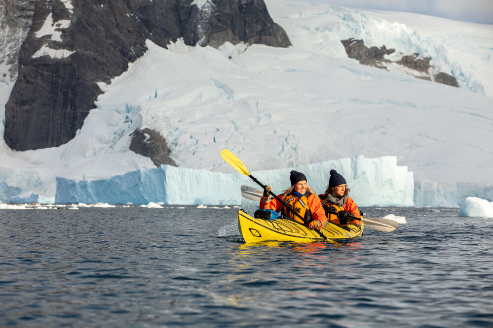 Inspiring Explorers Laurette Siemonek and Anzac Gallate kayaking (004)