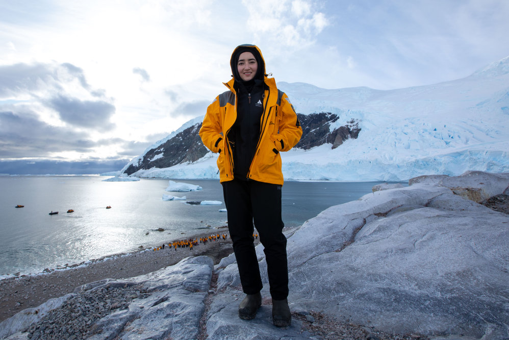Inspiring Explorer Sadra Sultani (007)