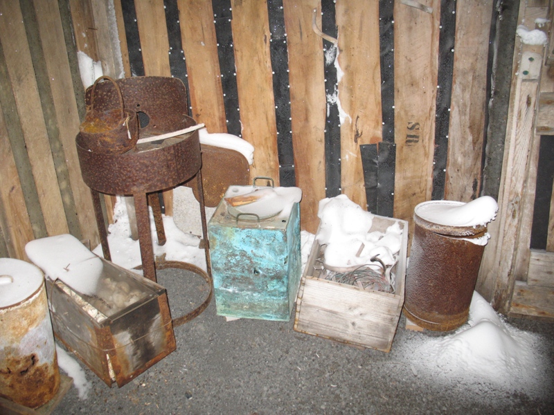 Winter 2009 Scott's 'Terra Nova' hut (005)