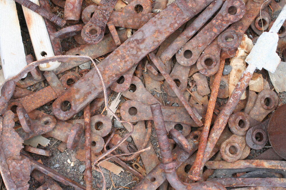 2008-09 'Terra Nova' hut, Corrosion (008)