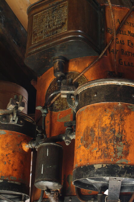 2008 09 'Nimrod' hut, interior artefacts (151)