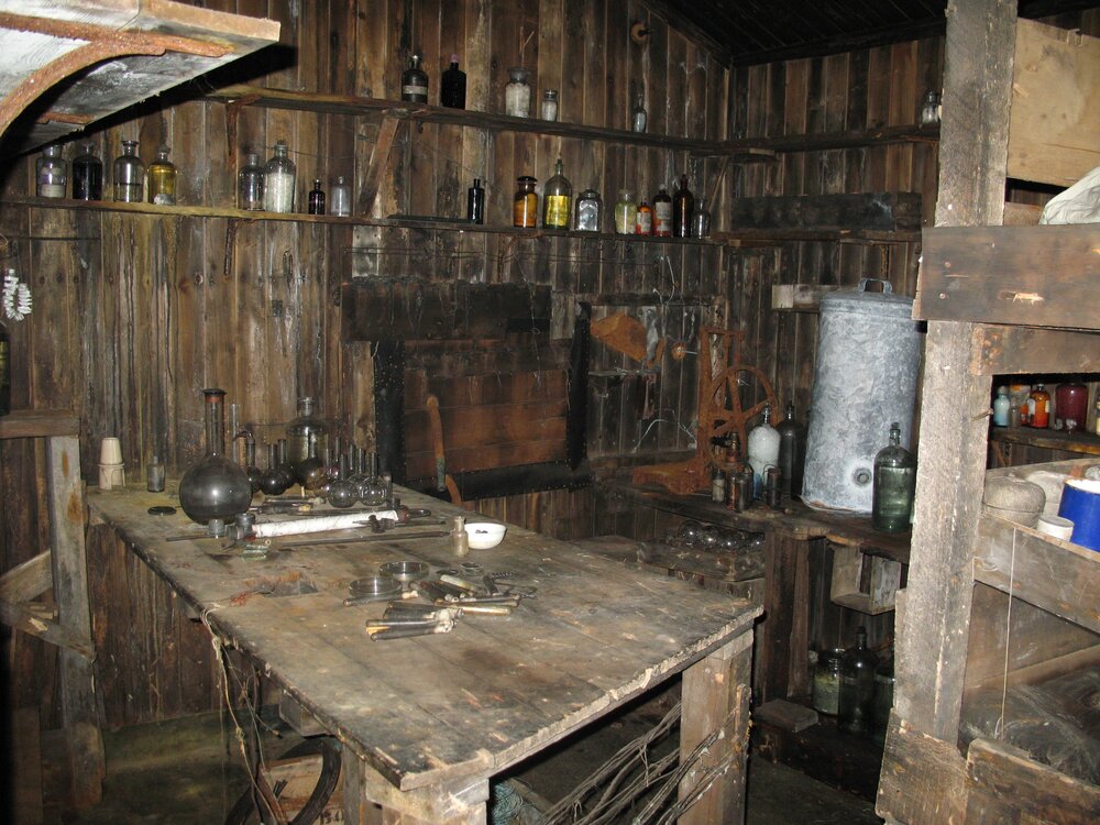 Physical Laboratory, Scott's 'Terra Nova' Hut