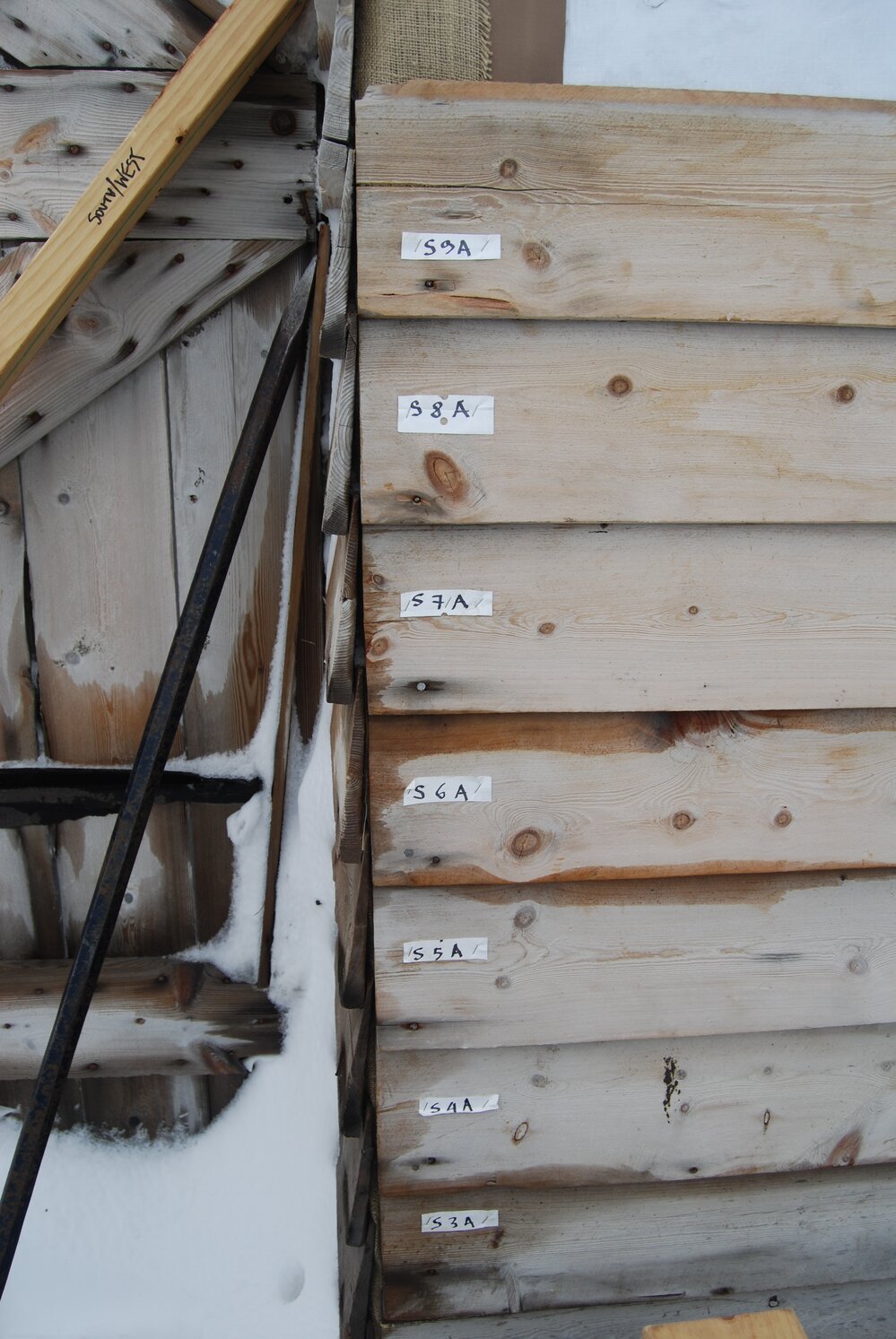 Re-installed cladding, Scott's 'Terra Nova' Hut (001)