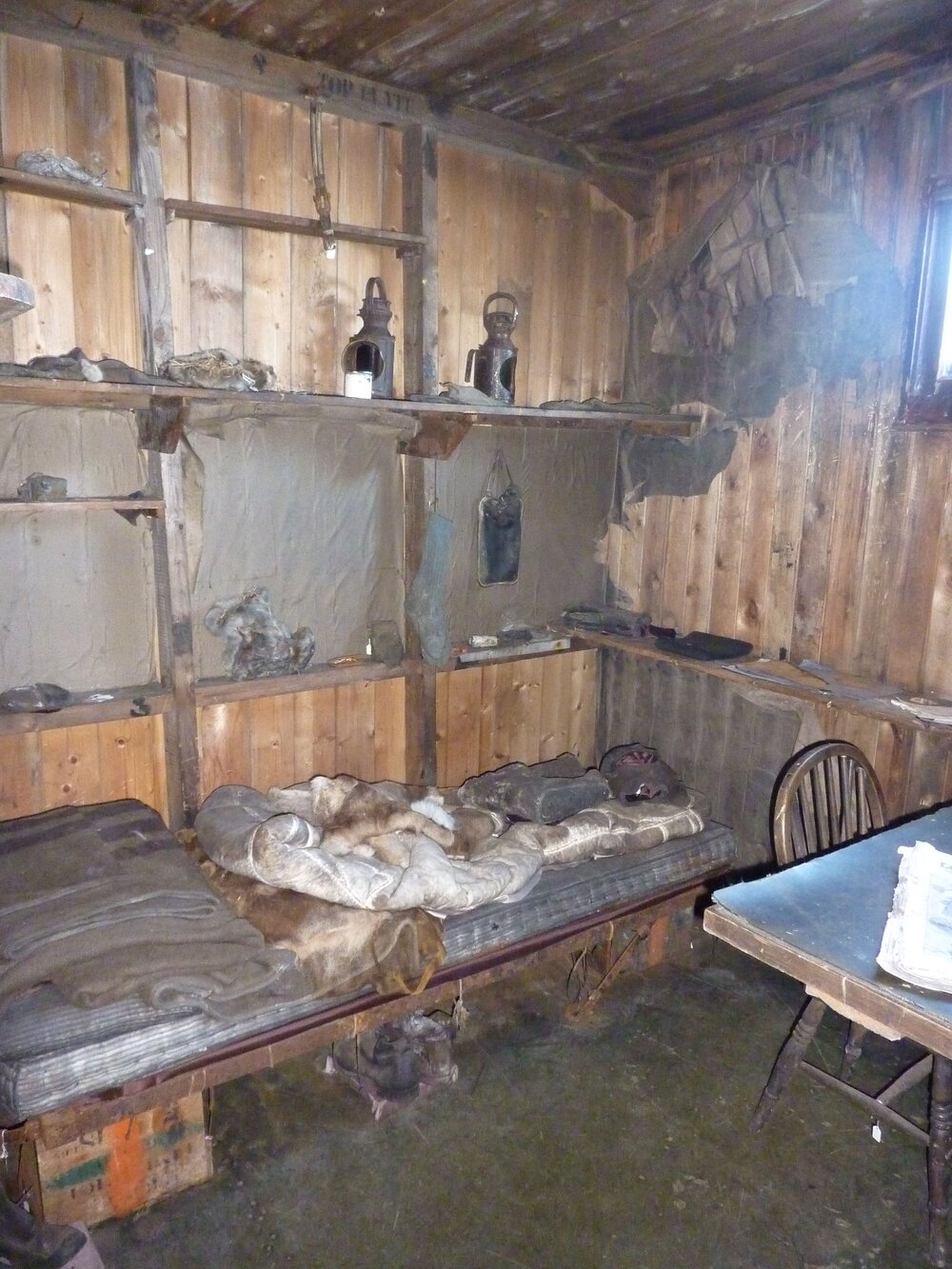 2009-10 Scott's Cubicle, Scott's 'Terra Nova' hut