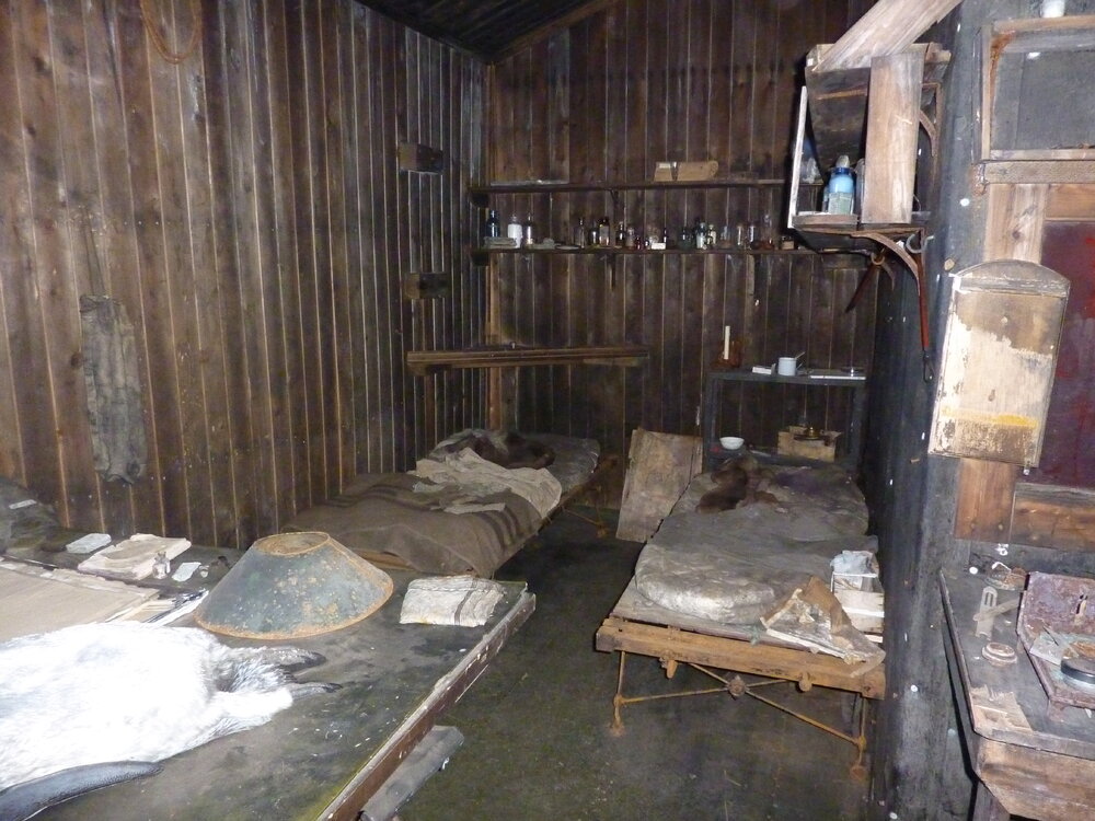 2009-10 Wilson and Evans' corner, Scott's 'Terra Nova' hut