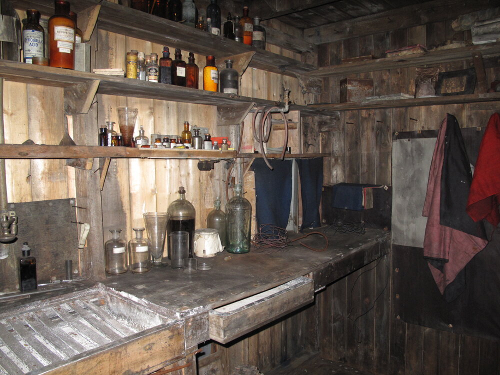 2009-10 Ponting's Darkroom, Scott's 'Terra Nova' hut
