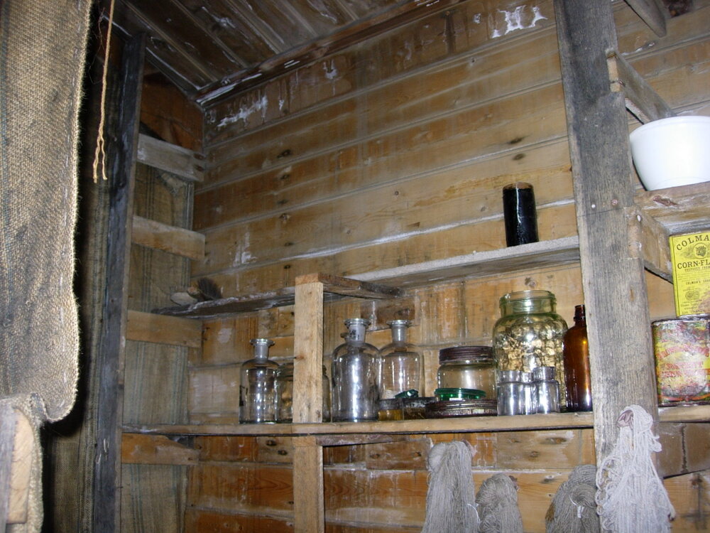 2007 Empty shelves inside Shackleton's 'Nimrod' hut, Cape Royds