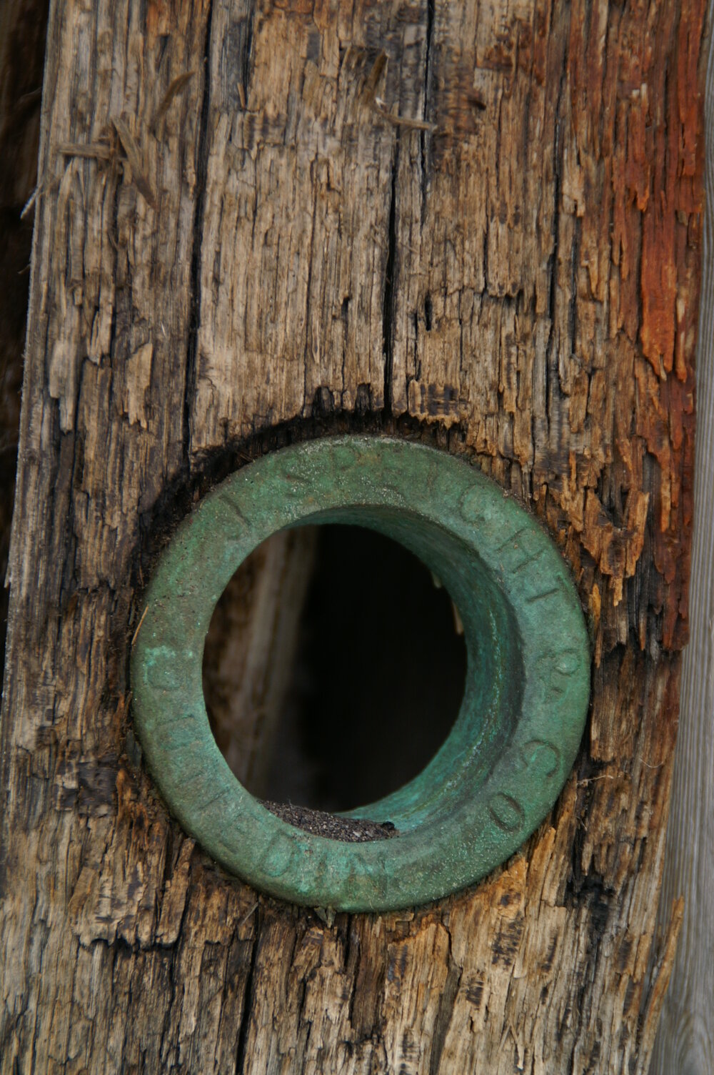 2007 Speights barrel detail, Cape Royds