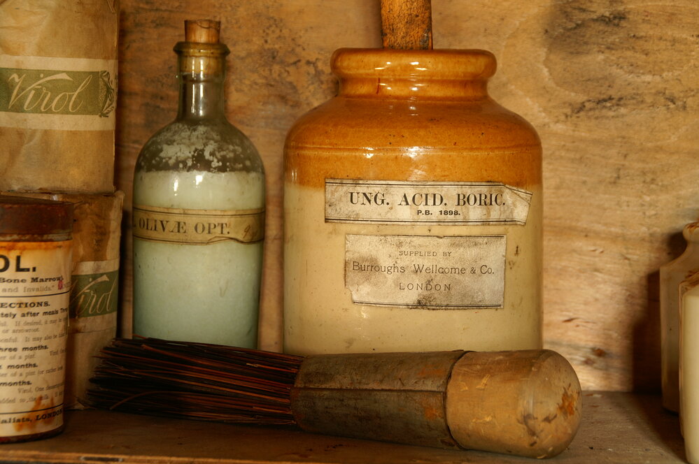 2007 Medicines on shelves inside Shackleton's 'Nimrod' hut