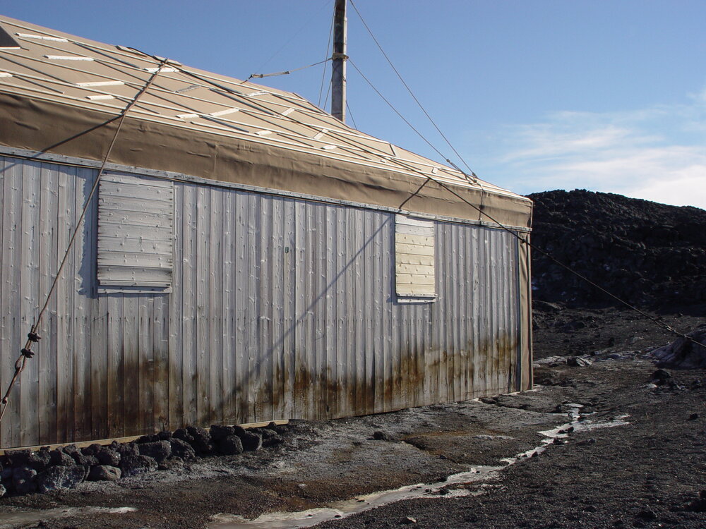 2007 New shutter installed in Shackleton's 'Nimrod' hut, Cape Royds