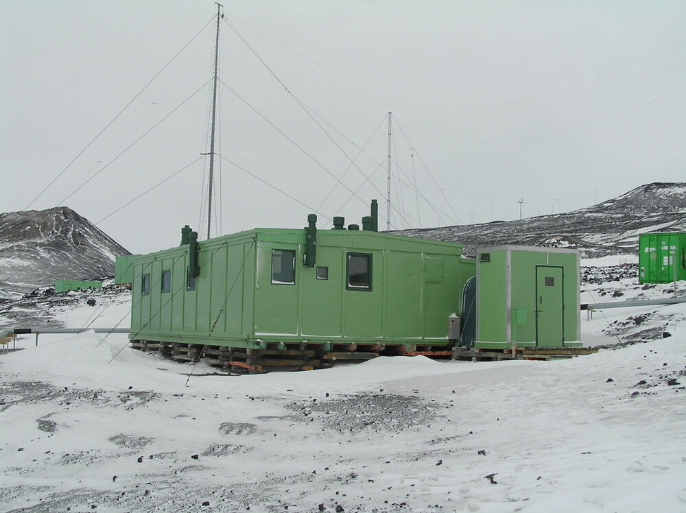 Southeast elevation, Hillary's TAE/IGY Hut