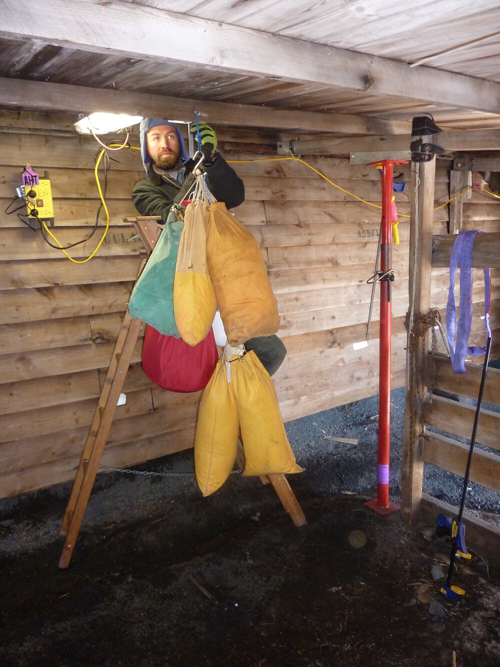 2009-10 Cape Evans, Stables rehabilitation - Load testing structural elements (018)