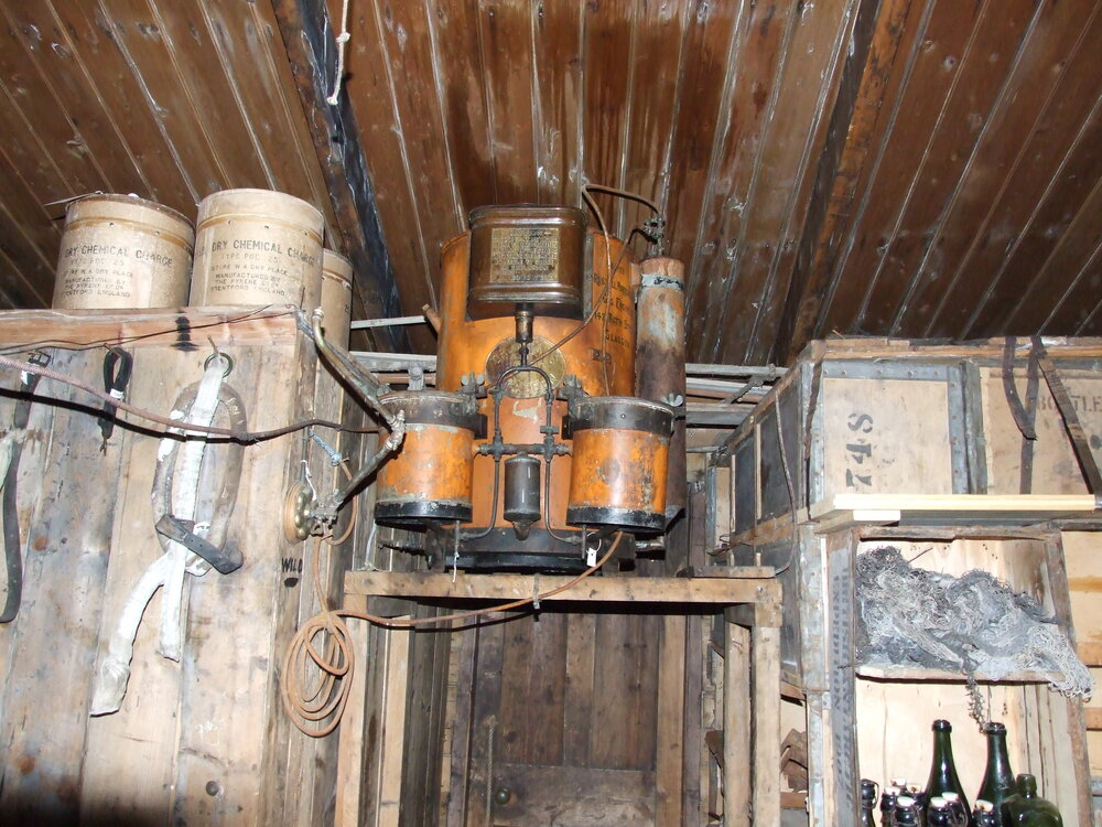 2007 Acetylene generator inside Shackleton's 'Nimrod' hut