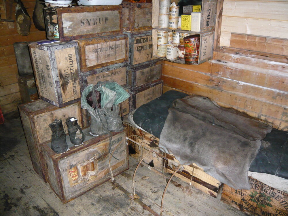 2008 Artefacts inside the main space of Shackleton's 'Nimrod' hut