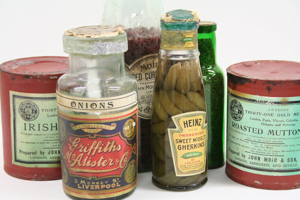 2007 Collection of cans and bottles