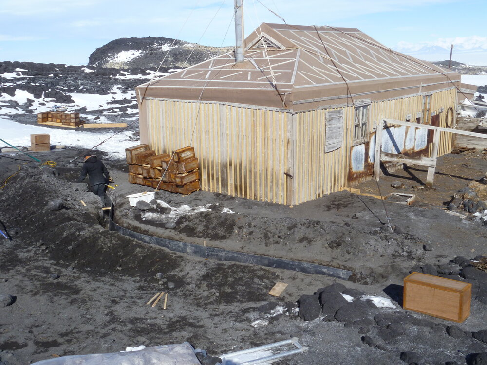 2010-11 Deflection dam being installed at Cape Royds